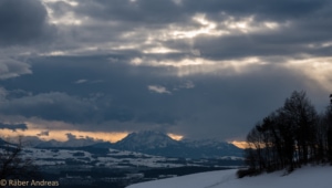 Naturfotografie: Sicht aus dem Zürcher Oberland in Richtung Innerschweiz